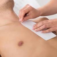 epilation torse homme seignosse